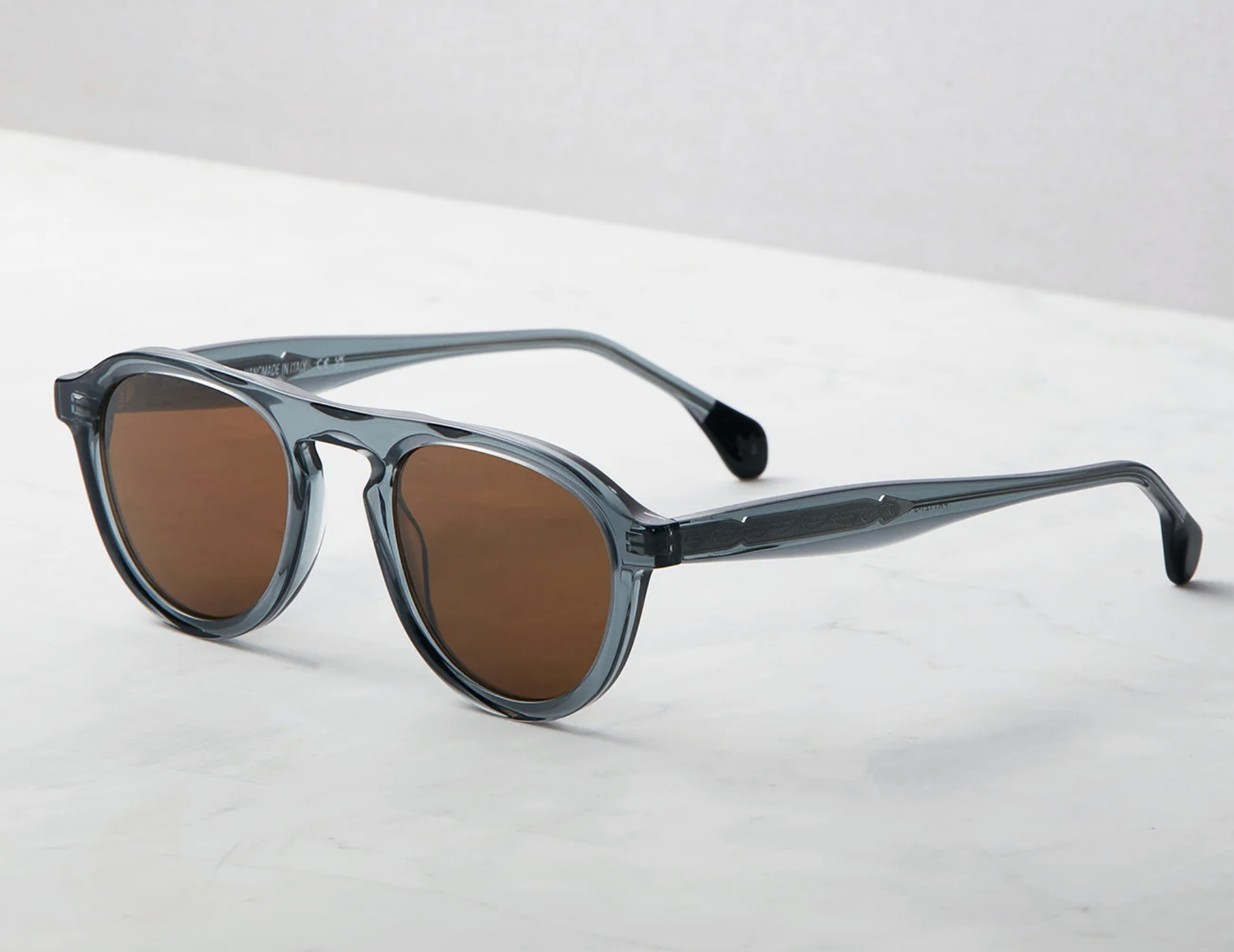 Alternative view of Dick Moby Perth(PRT)