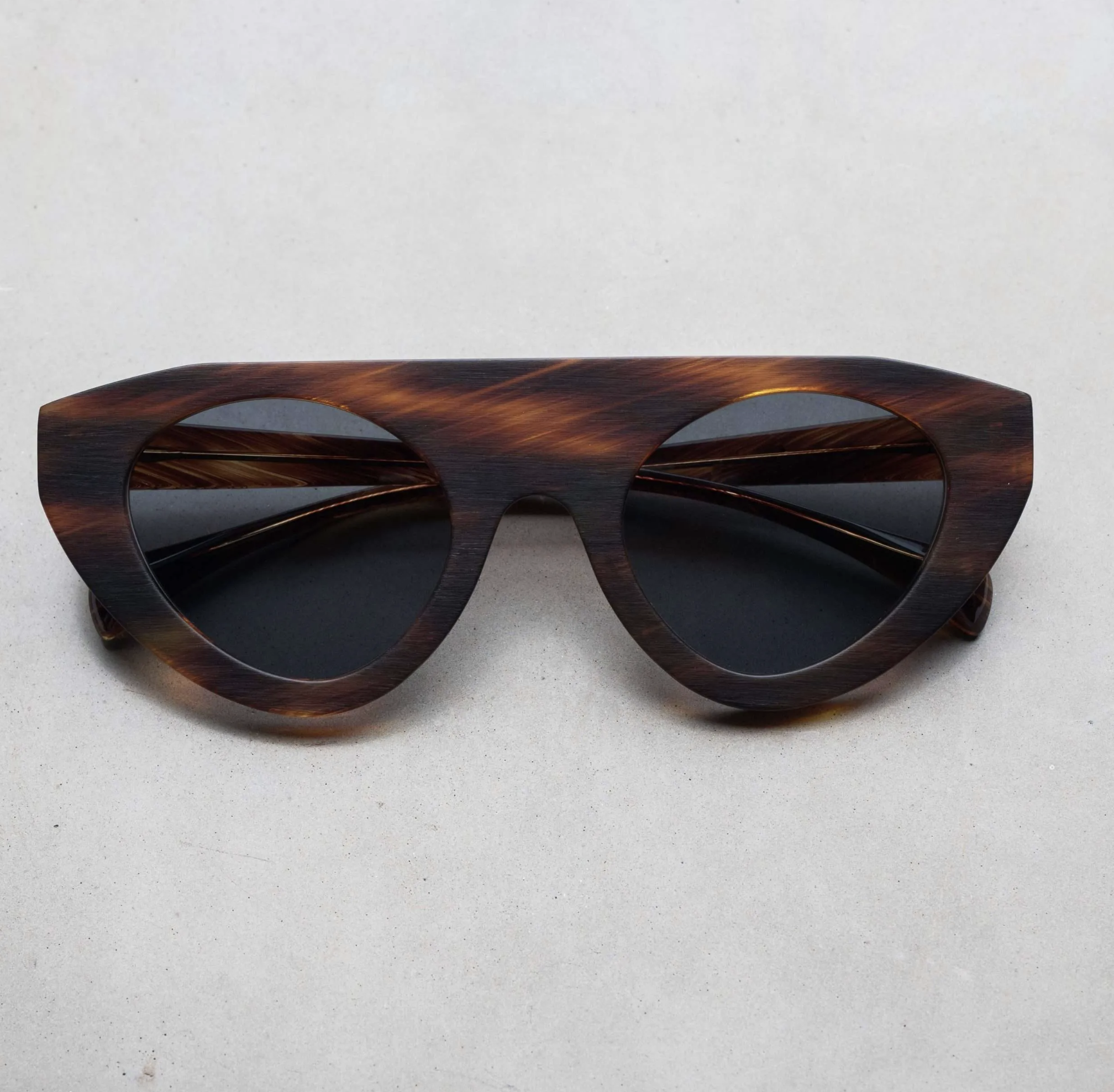 Jacques Durand Iki-013 écaille