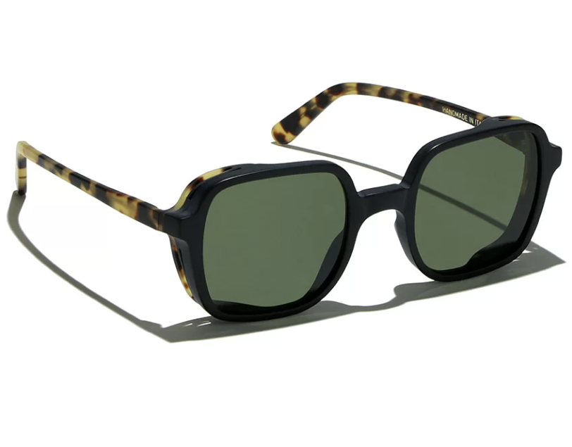 Alternative view of L.G.R. Manda Explorer | HBO The White Lotus