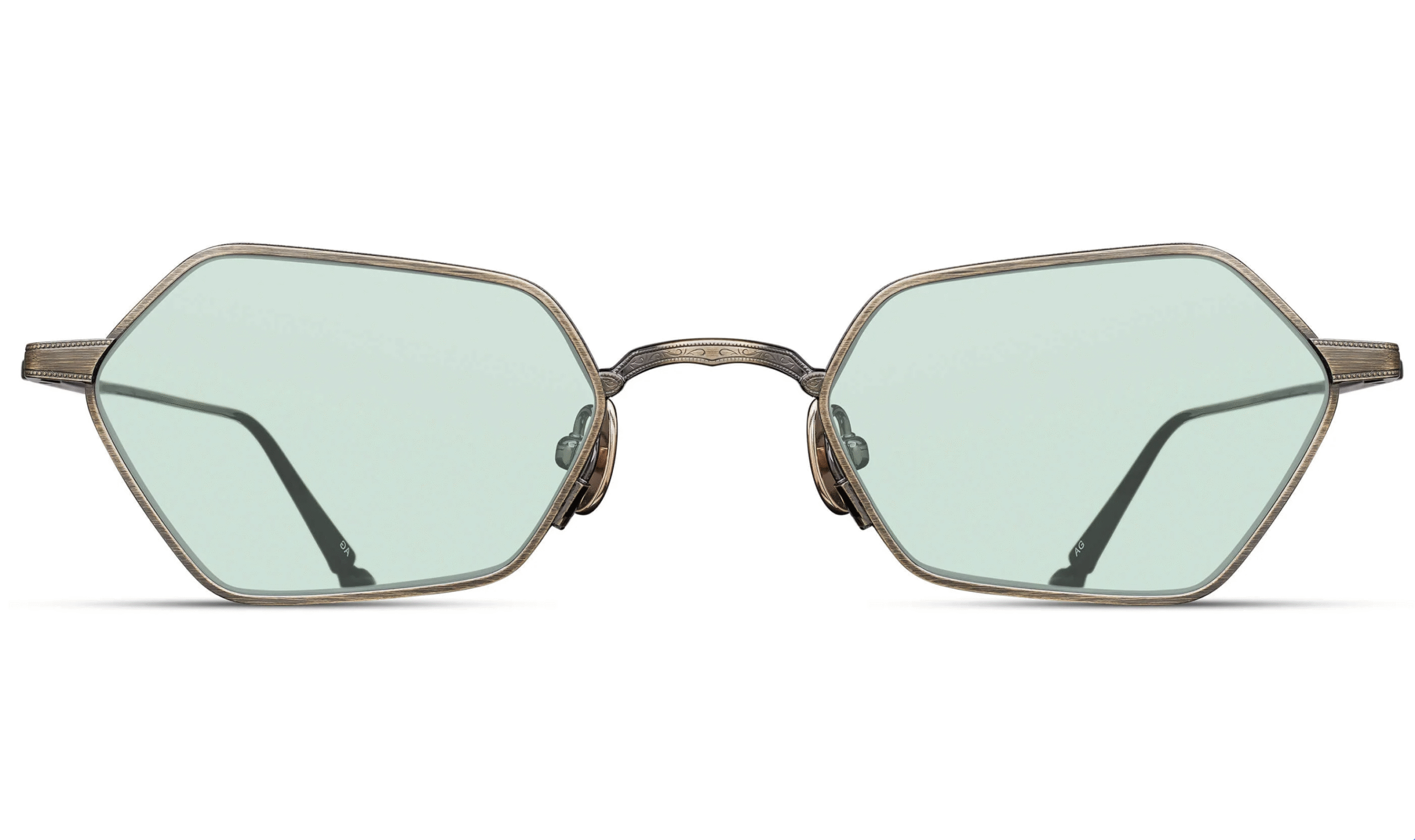 Alternative view of Matsuda M3138 AG