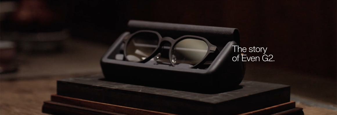 Even Realities G2 smart glasses in hun etui, bij bckspace eyewear in Amsterdam