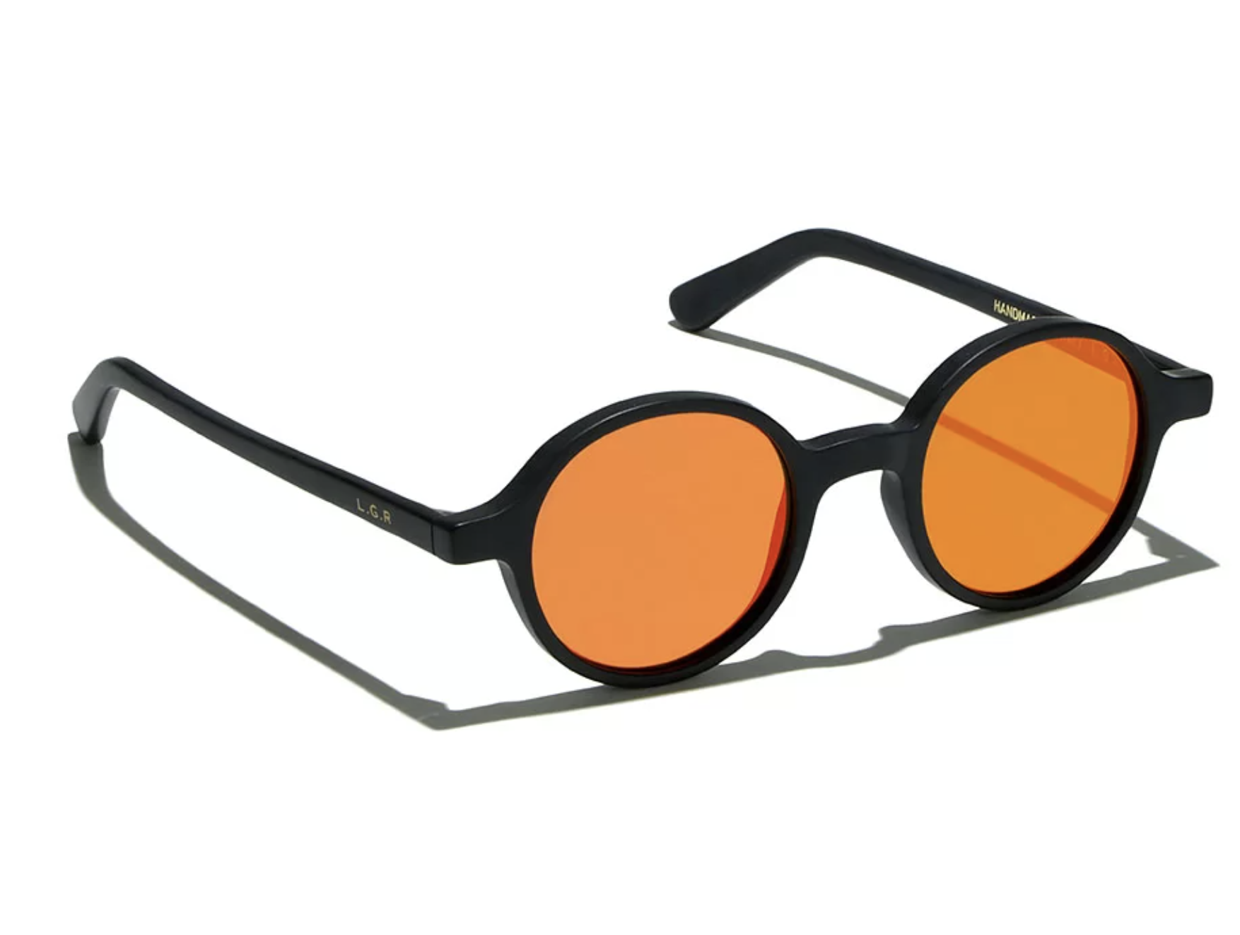 Alternative view of L.G.R. Reunion Black Matt 22 // Flat Red Mirror