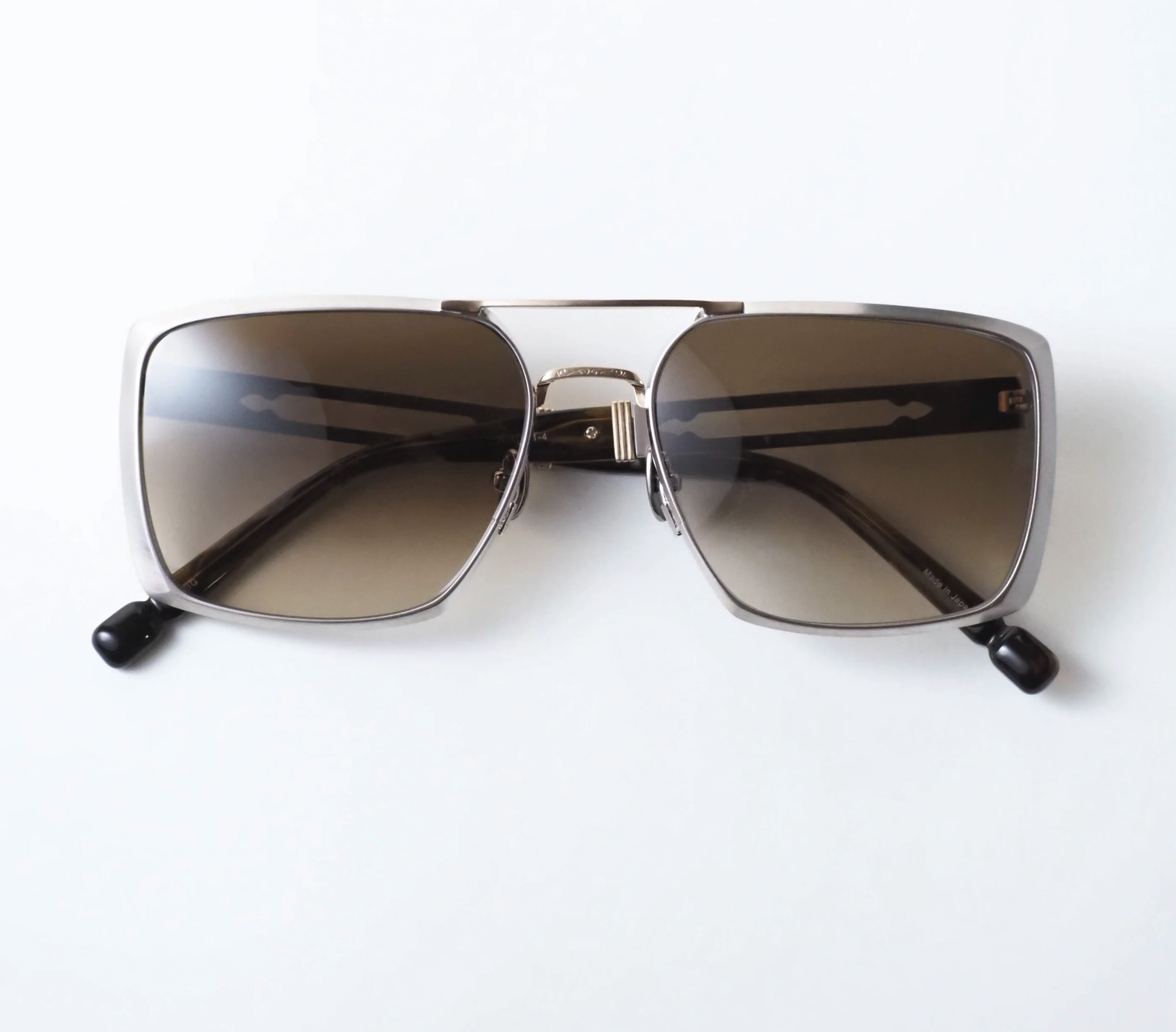 Matsuda HIRO 001-4 zonnebril – front